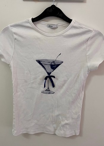 Gri Fiyonk Detaylı Beyaz Kadın Tişört - Görsel 4