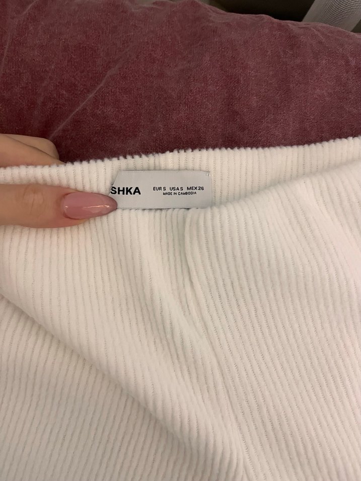 Beyaz bershka 
Kadın Midi Kumaş Pantolon - Görsel 5
