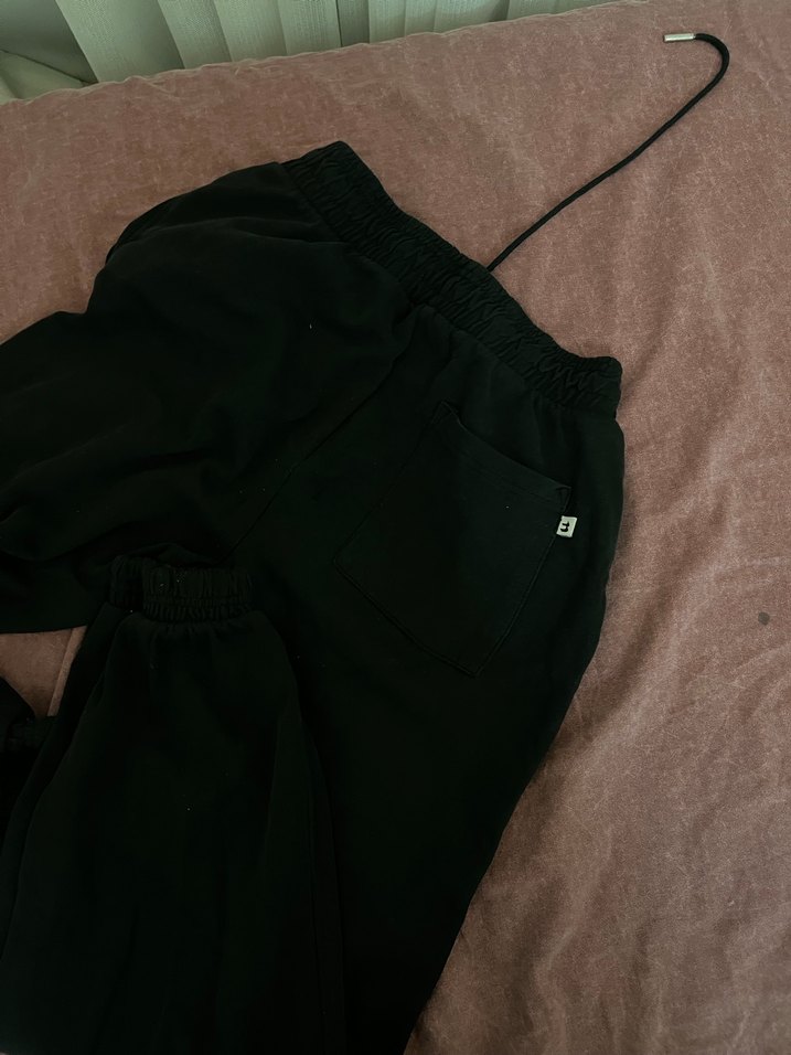 Siyah Kadın Rahat Kesim Eşofman Altı - Görsel 2