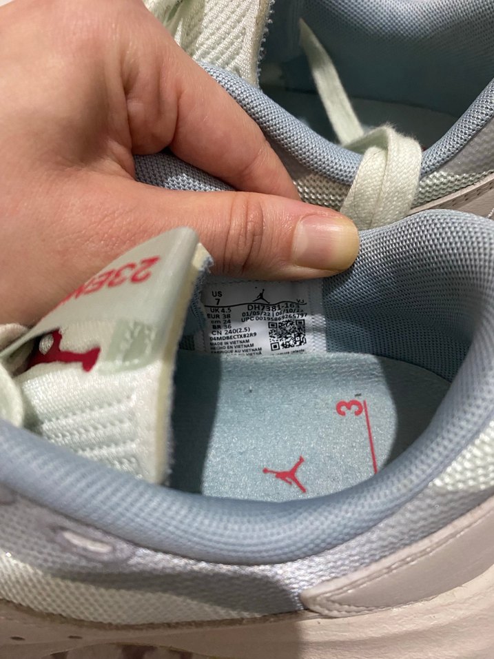 Nike wmns jordan air 200e - Görsel 4