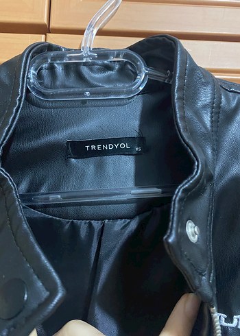 Kırmızı Siyah Deri Biker Ceket - Görsel 2