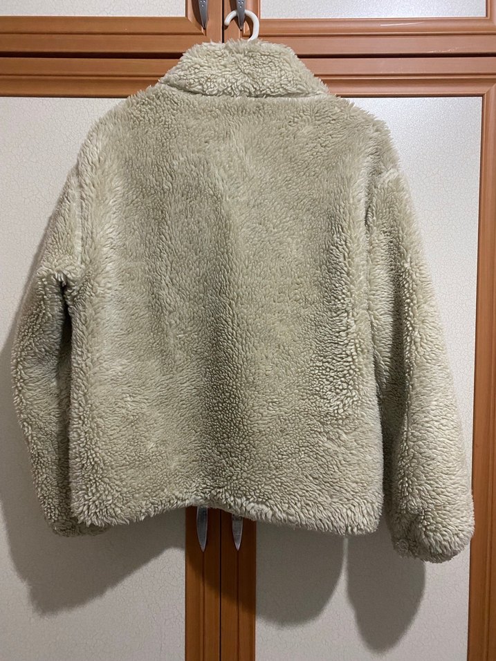 Kürk Detaylı Gri Kadın Peluş Ceket - Görsel 3