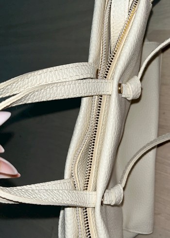 Beyaz Deri Kadın Çanta - Görsel 3