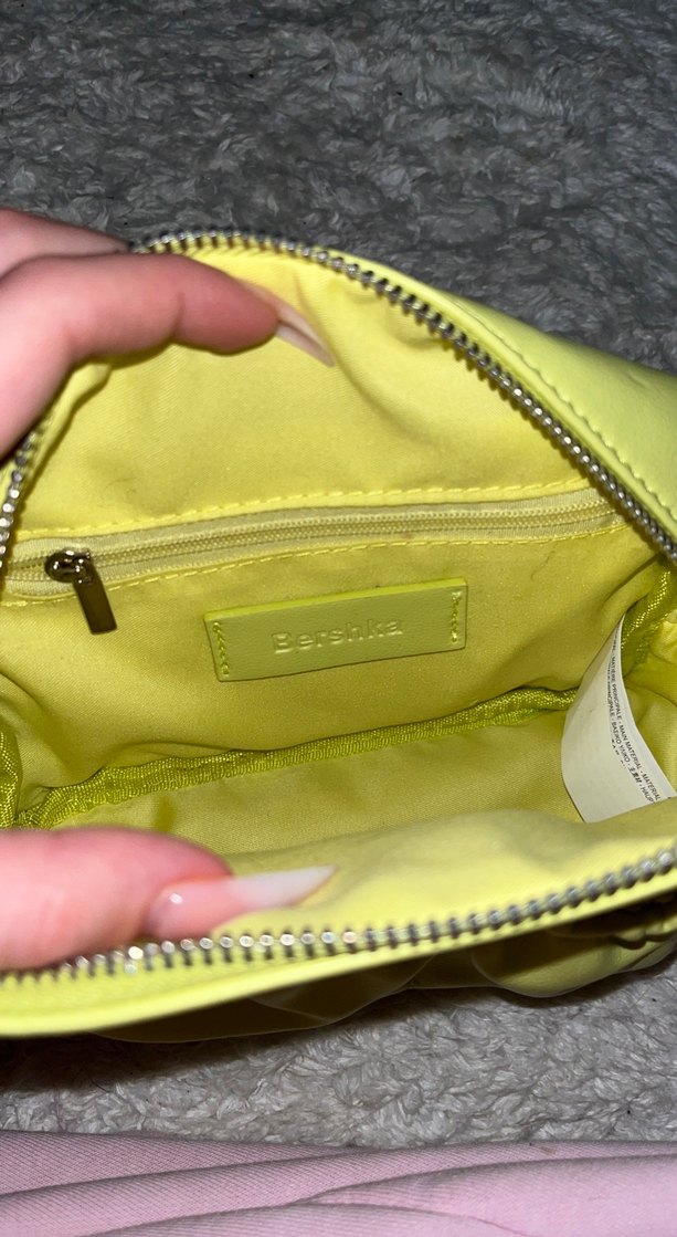 Sarı Yeşil Kelebek Nakışlı Kadın Çapraz Çanta - Görsel 4