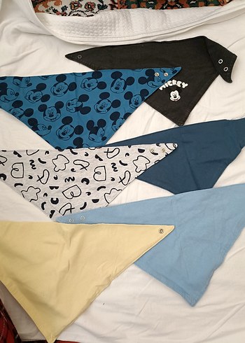 Çok Renkli Baskılı Bebek Önlüğü - Görsel 2