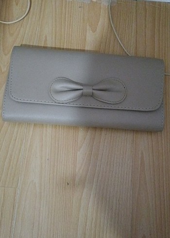 Bej Deri Fiyonklu Kadın Portföy Cüzdan - Görsel 2