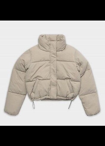 Bershka pofuduk mont