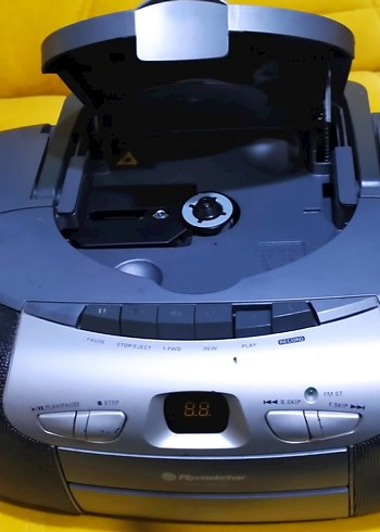 ROADSTAR KASET RADYO CD ÇALAR TEMİZ - Görsel 5