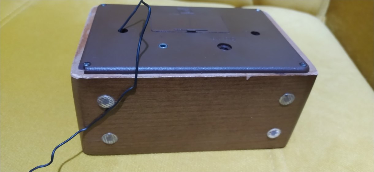 Renkli Ahşap Görünümlü Müzik Sistemi FM ÇALAR - Görsel 2