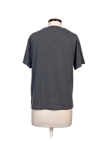 s Beden Trendyol & Milla T-shirt %70 İndirimli.