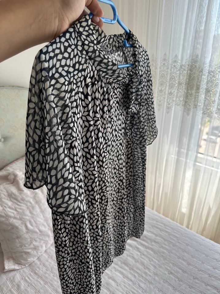 Gri Desenli Kısa Kollu Bluz LCW - Görsel 3