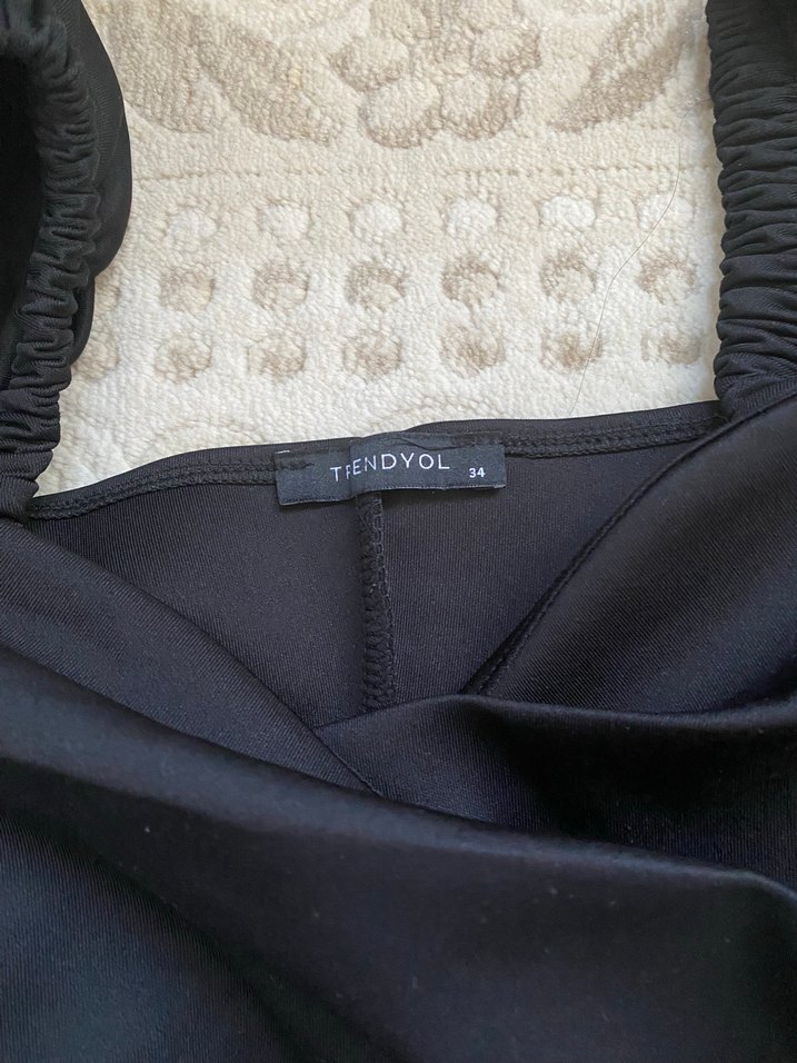 Siyah V Yaka Midi Gotik Elbise - Görsel 2