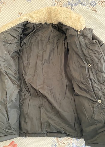 Düğmeli Kadın Kışlık Siyah Midi Mont - Görsel 3