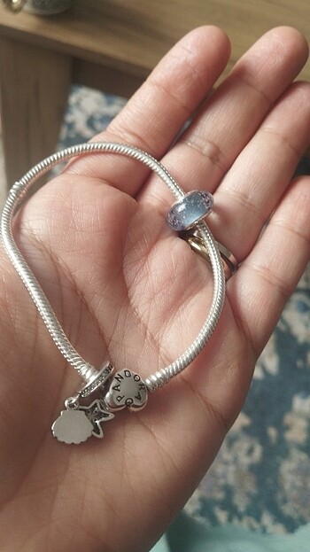  Beden gri Renk 1 kez kullanıldı sertıfıkası yok orjınal ıkı charmla satışta