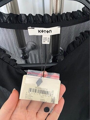 44 Beden gömlek