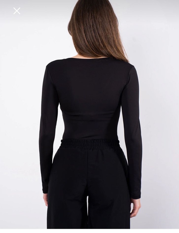 SheIsMomo V Yakali Body - Görsel 4