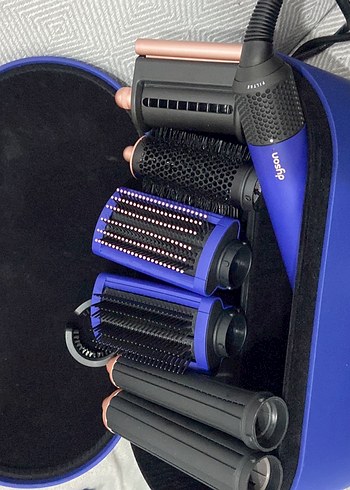 Dyson Air Wrap