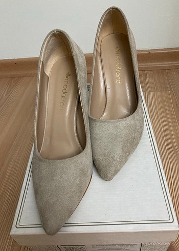 Bej Süet Stiletto Kadın Topuklu Ayakkabı - Görsel 7