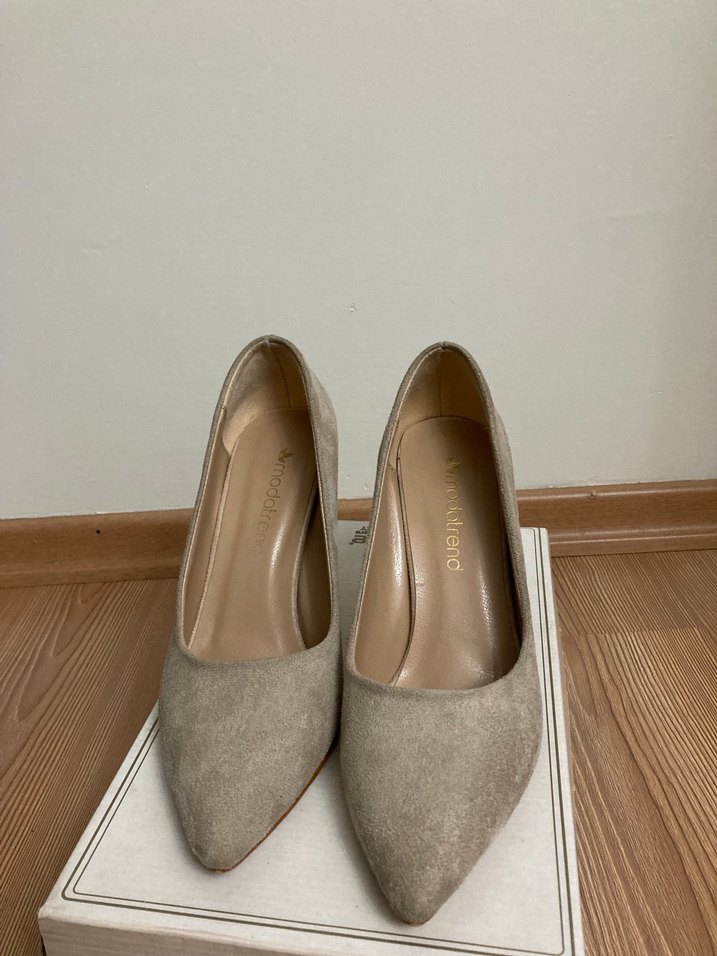 Bej Süet Stiletto Kadın Topuklu Ayakkabı - Görsel 5