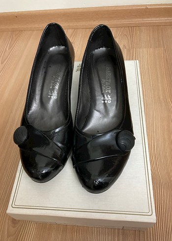 Klasik Siyah Tokalı Kadın Topuklu Ayakkabı - Görsel 6