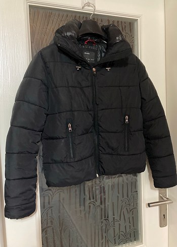 Kadın Siyah Mini Kışlık Fermuarlı Mont - Görsel 8