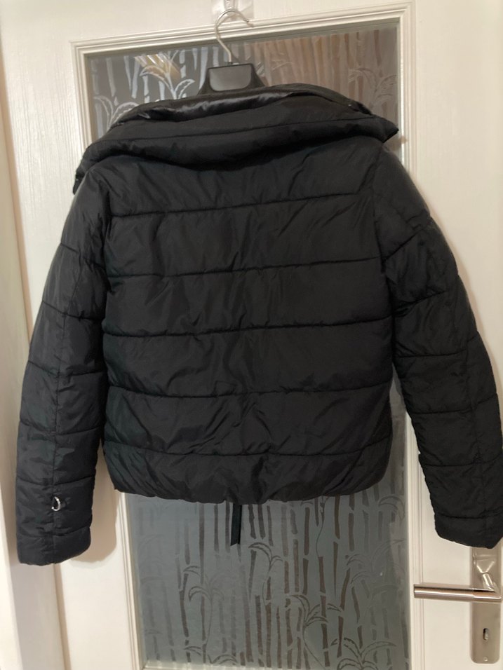 Kadın Siyah Mini Kışlık Fermuarlı Mont - Görsel 3