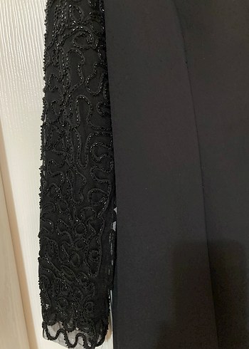 Kadın Siyah Uzun Kaban, Kürklü Detaylı, Gotik - Görsel 9