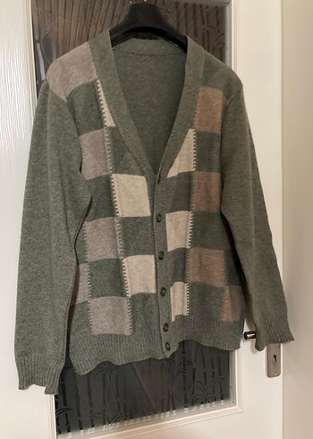 Yeşil renkli önü kare desenli hırka - Görsel 5