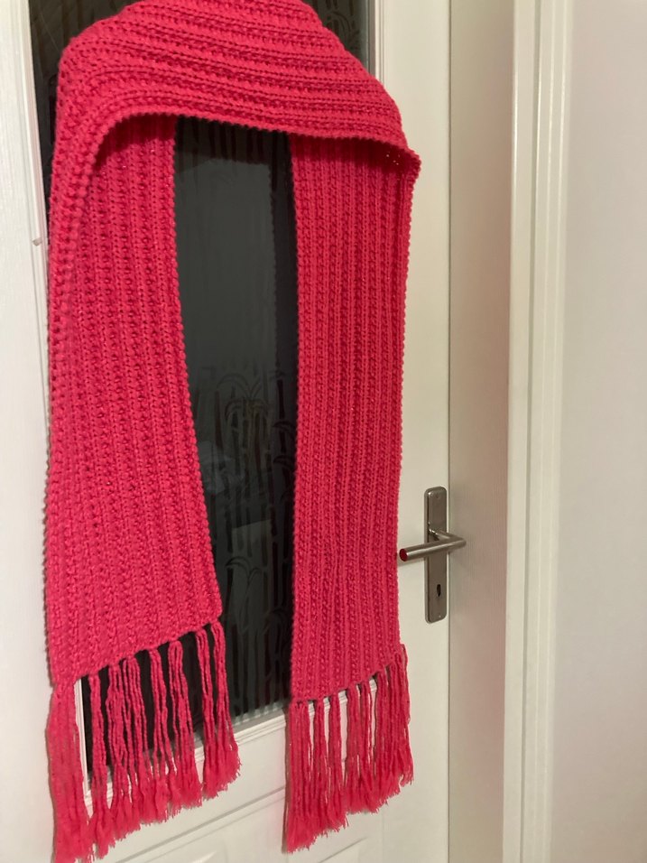 Pembe Örgü Kadın Şal Püsküllü - Görsel 2
