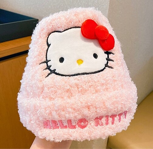 Hello kitty şapka