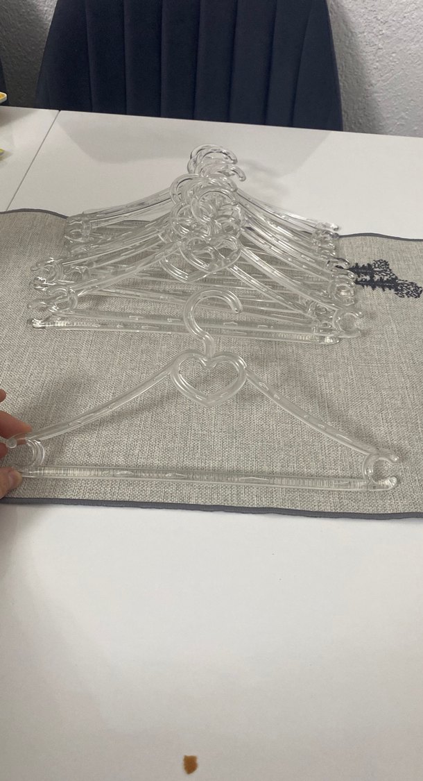 Şeffaf Plastik Kalpli Askılar 12li Set - Görsel 3