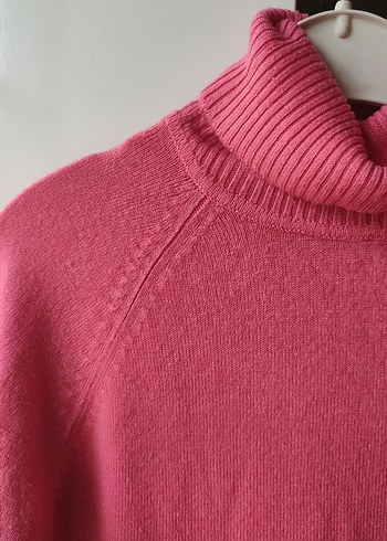 Pembe Yün Boğazlı Kadın Kazak - Görsel 3