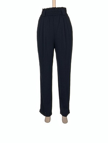 Zara Düz Kesim %70 İndirimli.