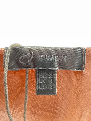 36 Beden çeşitli Renk Twist Bluz %70 İndirimli.