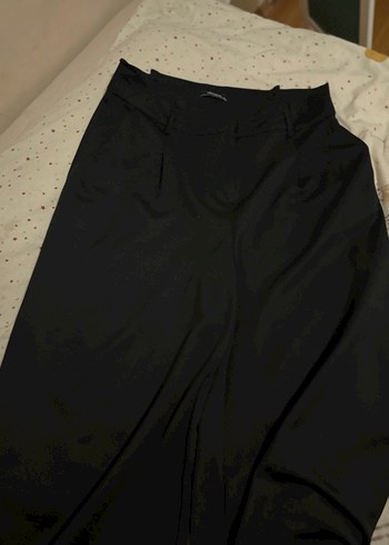 Siyah Kadın Düğmeli Kumaş Pantolon - Görsel 3