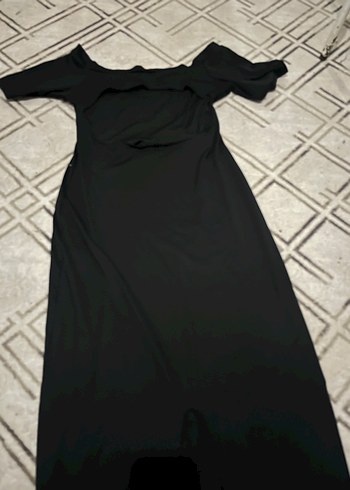 Uzun Siyah Pul Detaylı Elbise - Görsel 3