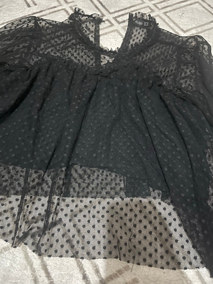 Uzun Kollu Siyah Gotik Fırfırlı Bluz - Görsel 3