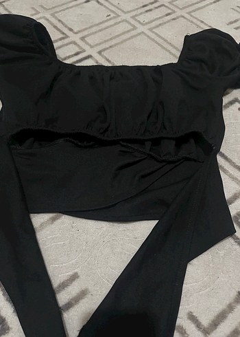 Siyah Fırfırlı Gotik Bluz - Görsel 4