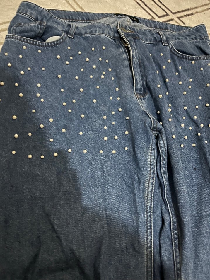 Düğmeli Nakışlı Kadın Mavi Denim Pantolon - Görsel 4