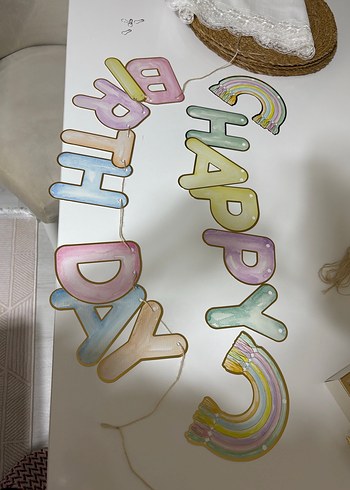 Pastel Renkli Mutlu Doğum Günü Afişi - Görsel 2