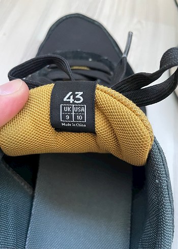 43 Beden Colmar Ayakkabı