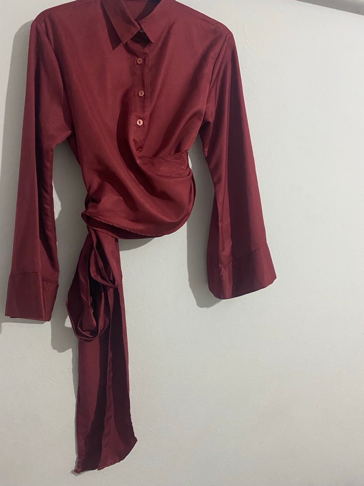 Bordo bağlamalı gömlek - Görsel 3