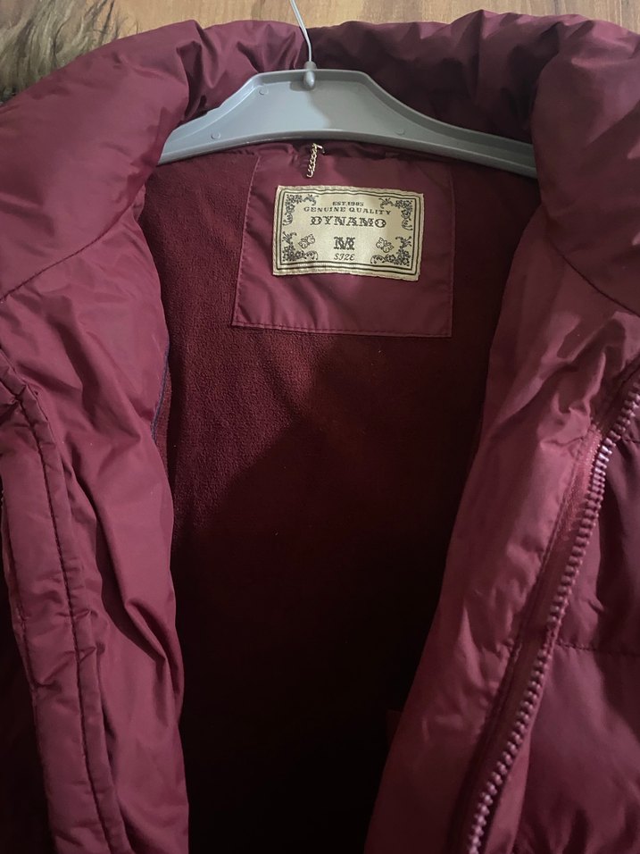 Kapşonlu mont - Görsel 3