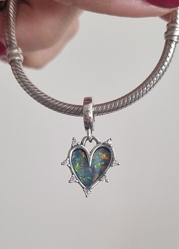 PANDORA CHARM