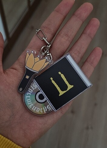 GDRAGON ÜBERMENSCH ANAHTARLIK KEYRING 