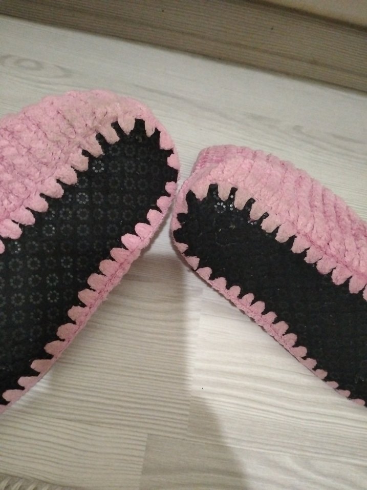 Kızlar için Pembe Örgü Ev Terliği - Görsel 2