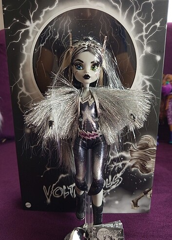 Monster high voltageous frankie