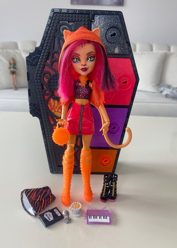Monster high