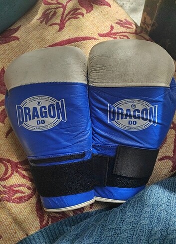 Kick boks eldiveni