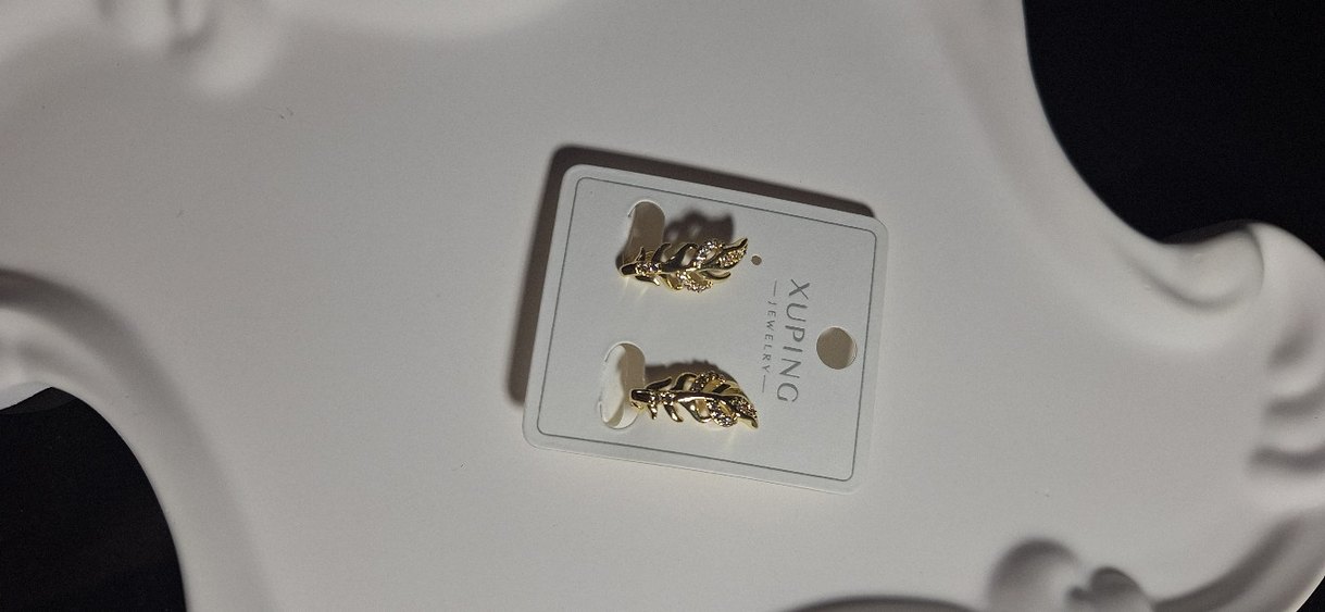 Zarif Mini Altın Küpeler - Görsel 2